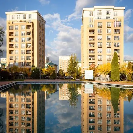 Adagio Apartment Cretuleasca Extérieur photo